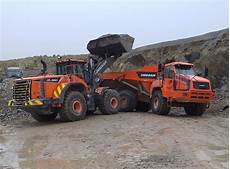 Quarry Crushing Machinery