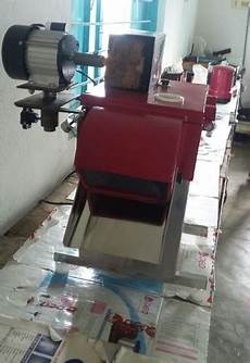 Sandvich Slicing Machine